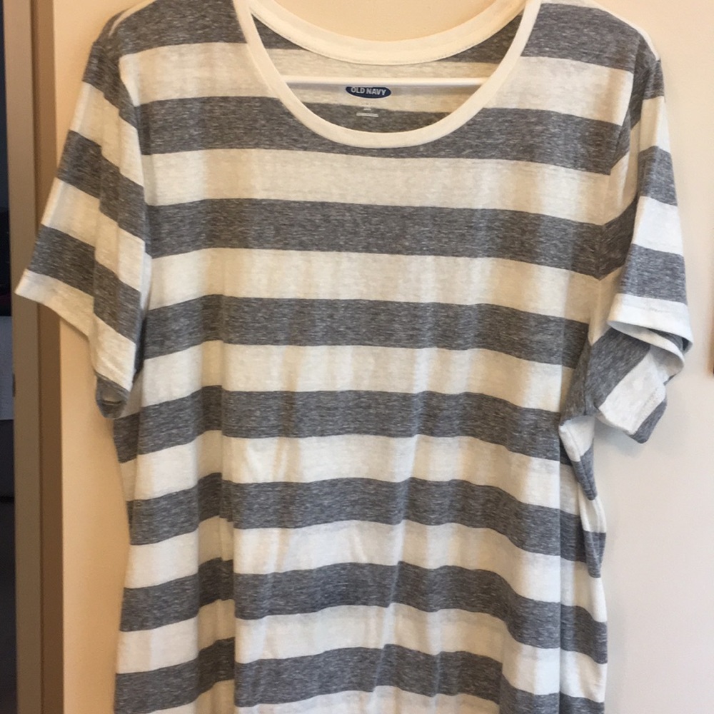 Basic tee